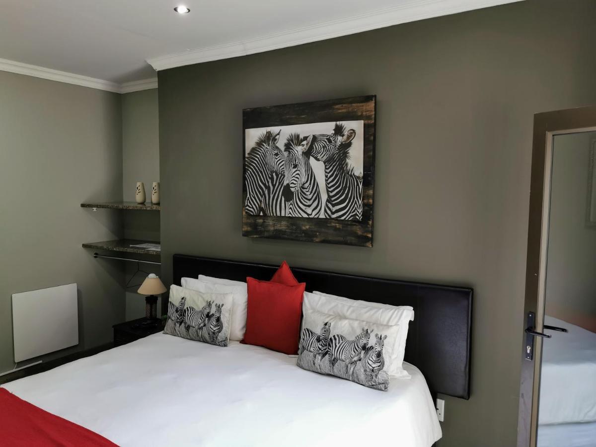 Aerotropolis Guest Lodge Kempton Park Extérieur photo