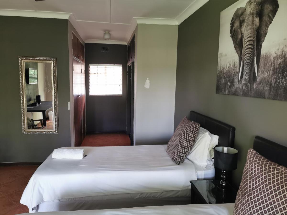 Aerotropolis Guest Lodge Kempton Park Extérieur photo